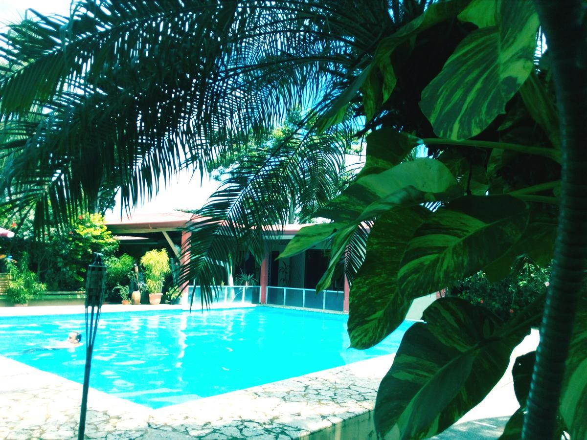 Hotel El Jardin Jacó Esterno foto