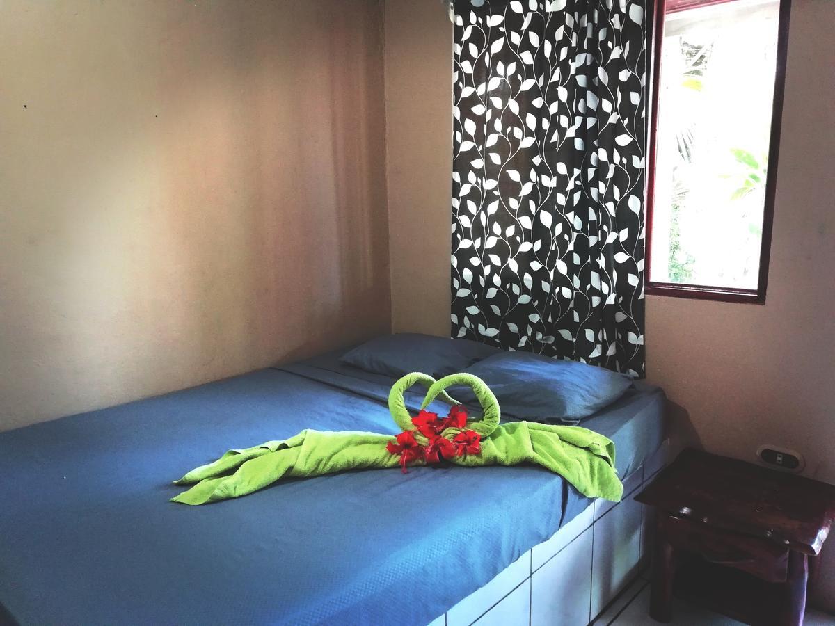 Hotel El Jardin Jacó Esterno foto