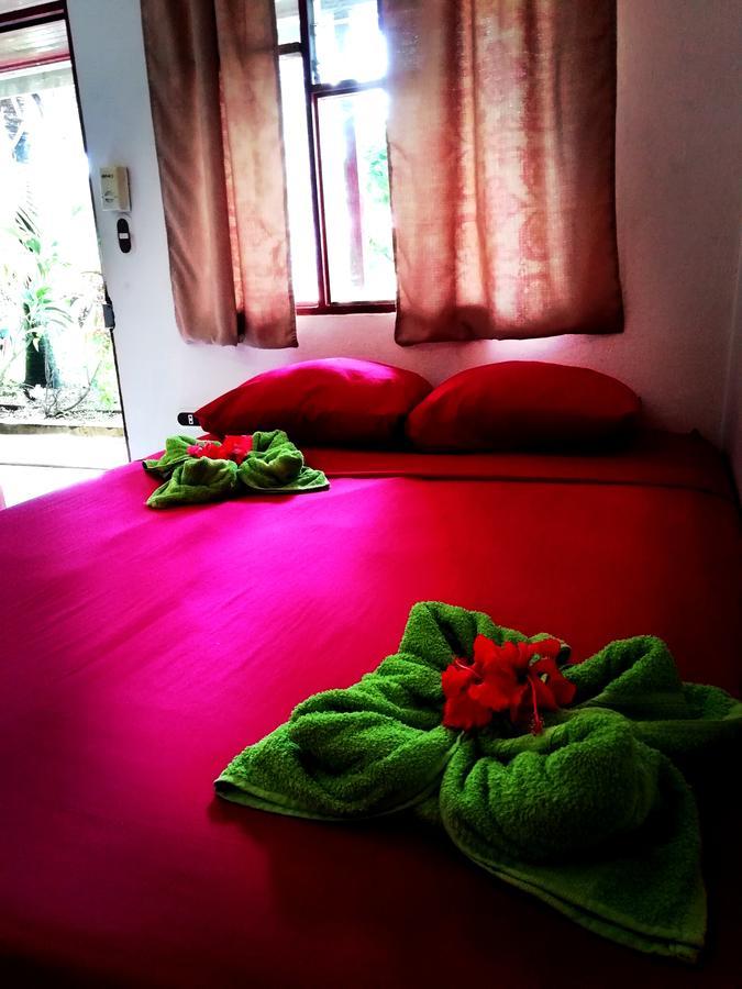 Hotel El Jardin Jacó Esterno foto