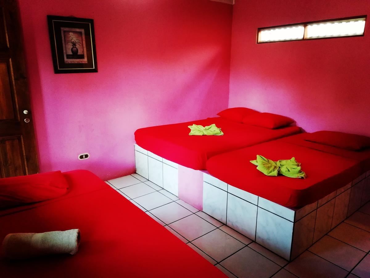 Hotel El Jardin Jacó Esterno foto